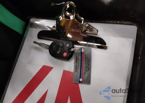 2011 Ford Expedition Xlt из США, поврежденный, VIN 1FMJU1J59BEF41378